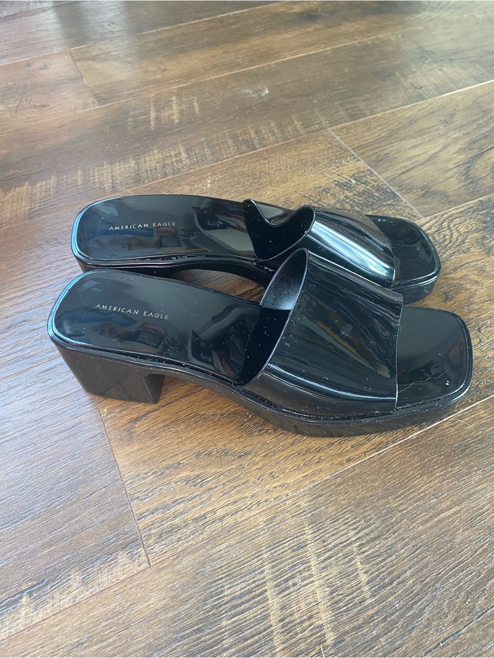 American Eagle Black Jelly Sandals. Women’s SZ 8. NWOT